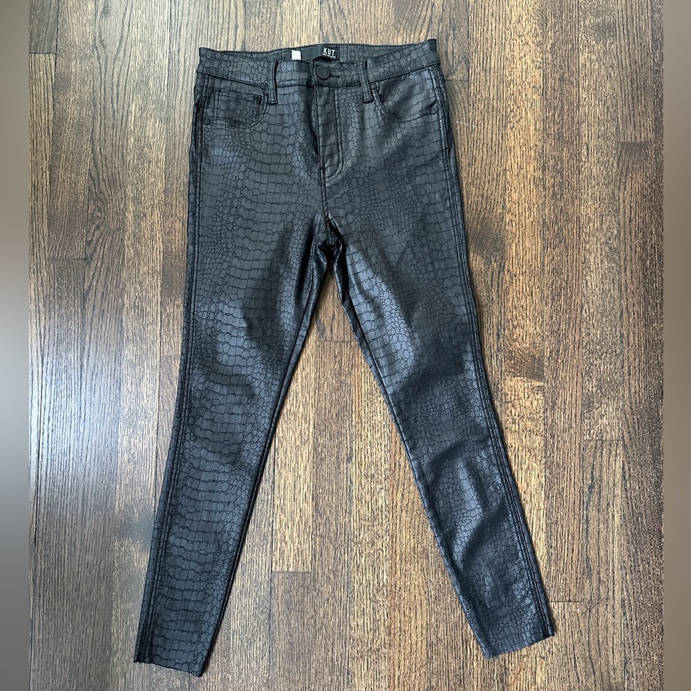 Kut from Kloth Connie fab ab ankle skinny denim.